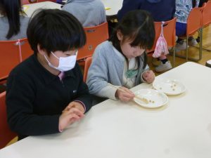 豆つまみ大会 (2)